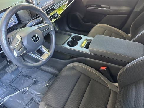 Used 2024 Honda Prologue EX image 4