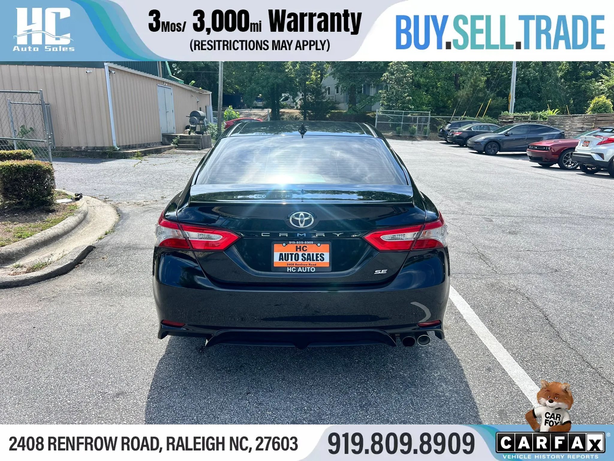 Used 2019 Toyota Camry SE w/ Convenience Package FWD image 4