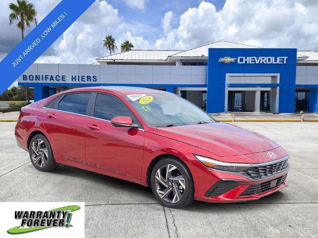 Used 2024 Hyundai Elantra Limited FWD image 1