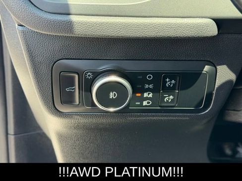 Used 2024 Ford Escape Platinum AWD/4WD image 24