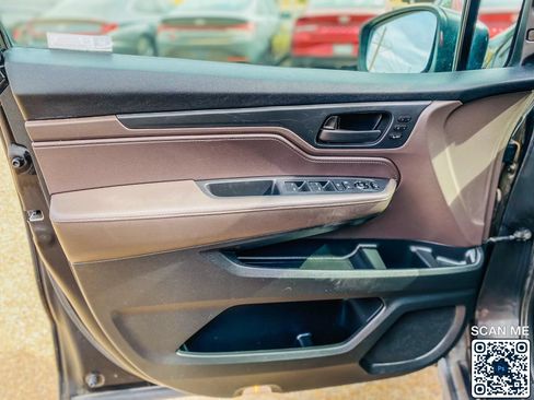 Used 2020 Honda Odyssey EX-L image 18