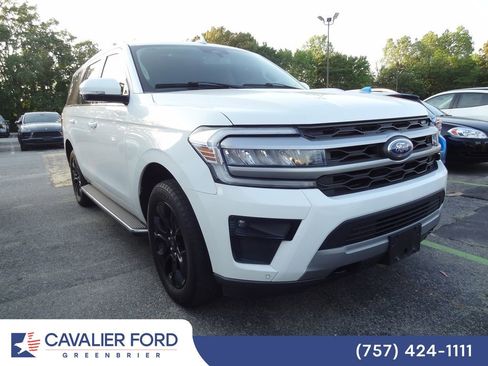 Used 2023 Ford Expedition XLT AWD/4WD image 1
