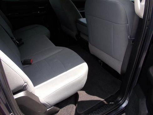Used 2014 RAM 1500 Express image 24
