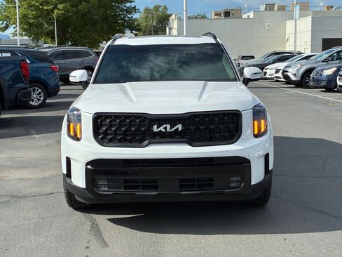 Used 2024 Kia Telluride SX Prestige X-Pro AWD/4WD image 11