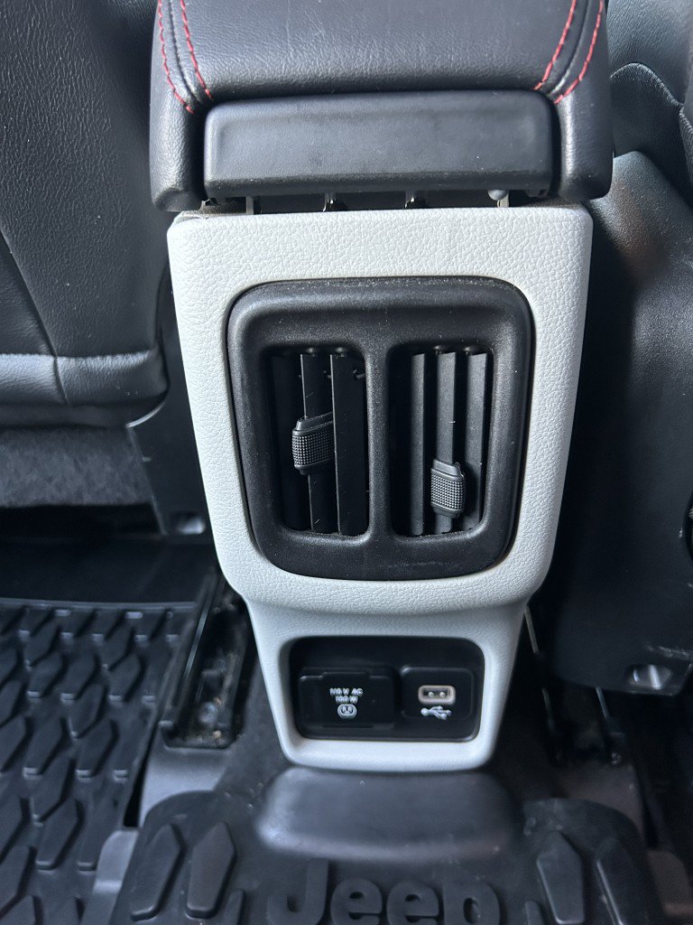 Used 2019 Jeep Compass Limited w/ Safety & Security Group AWD/4WD image 19