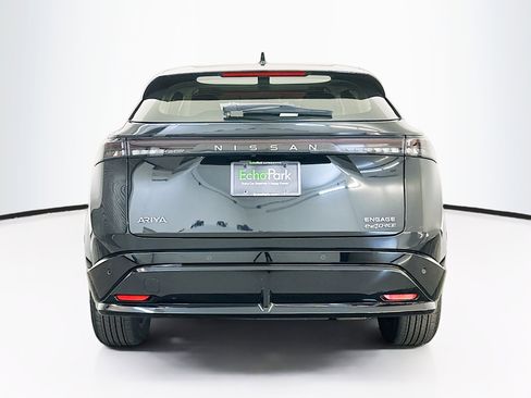 Used 2024 Nissan Ariya AWD image 7
