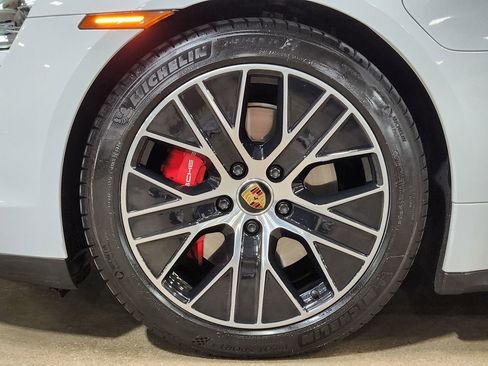 Used 2021 Porsche Taycan 4S AWD/4WD image 26