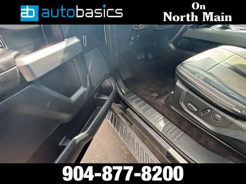 Used 2017 Ford F150 XLT w/ Equipment Group 302A Luxury image 20