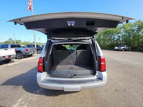 Used 2017 Chevrolet Tahoe Premier image 32