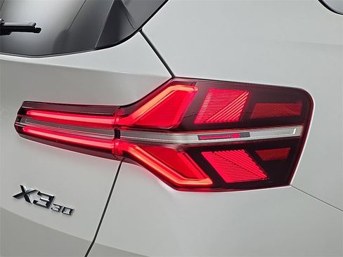 New 2026 BMW X3 xDrive30 w/ Convenience Package image 33