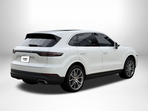 Used 2021 Porsche Cayenne AWD/4WD image 3
