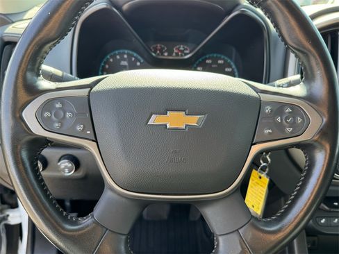 Used 2020 Chevrolet Colorado Z71 image 25