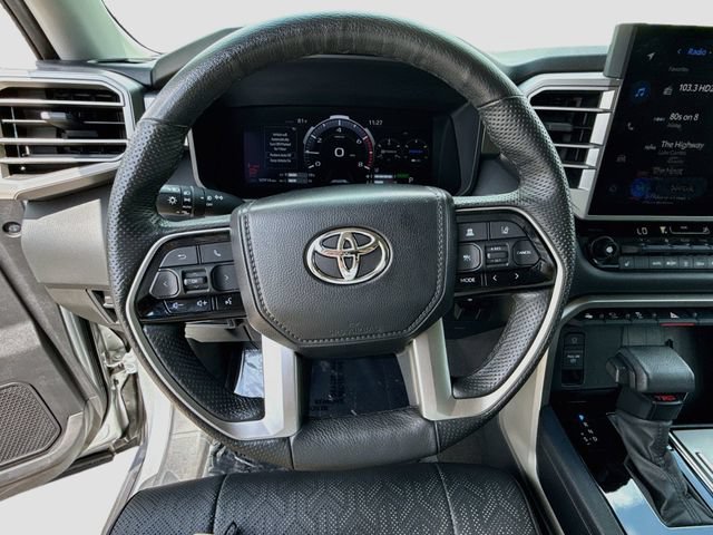 Used 2023 Toyota Sequoia SR5 w/ SR5 Premium Package AWD/4WD image 40