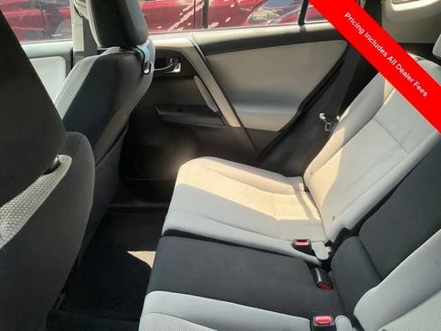 Used 2016 Toyota RAV4 XLE FWD image 8