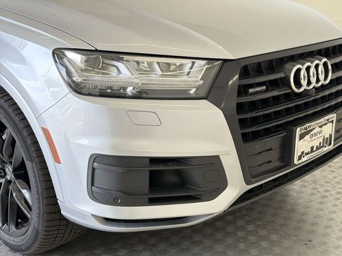 Used 2018 Audi Q7 3.0T Prestige w/ Prestige Package image 11