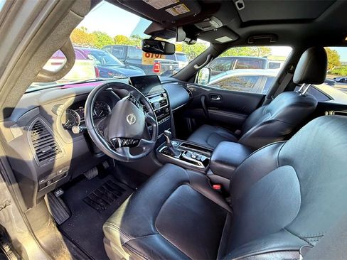 Used 2022 Nissan Armada SL w/ Midnight Edition Package image 10