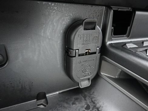 Used 2020 RAM 1500 Laramie image 53