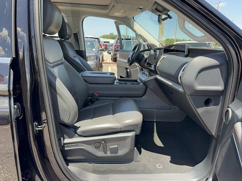 Certified 2025 Ford Expedition Max Active AWD/4WD image 17