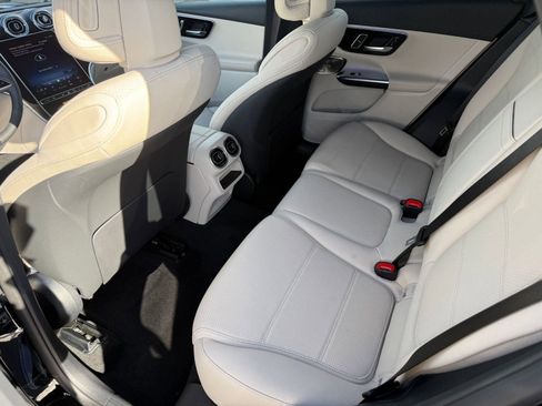 New 2026 Mercedes-Benz GLC 300 4MATIC image 14