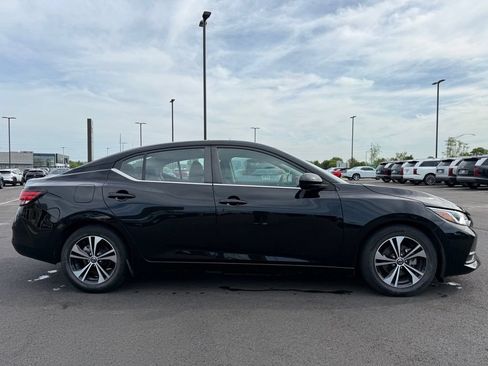 Used 2022 Nissan Sentra SV FWD image 4