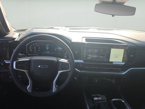 Used 2026 Chevrolet Silverado 1500 LT Trail Boss w/ LT Trail Boss Premium Package image 11