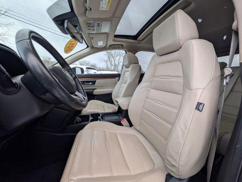 Used 2017 Honda CR-V Touring image 31