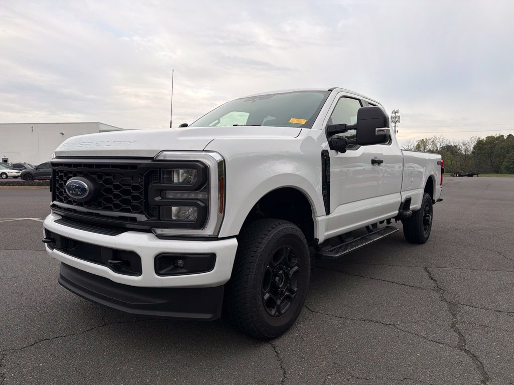 Used 2025 Ford F250 XL w/ STX Appearance Package AWD/4WD image 5