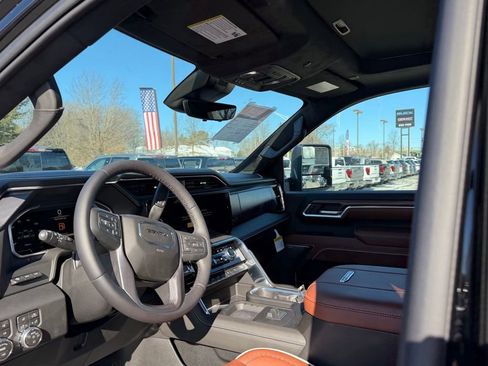 New 2026 GMC Sierra 2500 Denali Ultimate w/ Max Trailering Package image 13