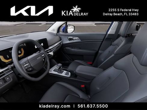 New 2026 Kia Sportage EX w/ EX Panorama Roof Package FWD image 17