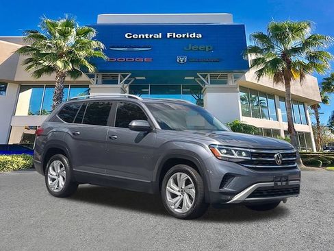 Used 2022 Volkswagen Atlas SEL AWD/4WD image 2