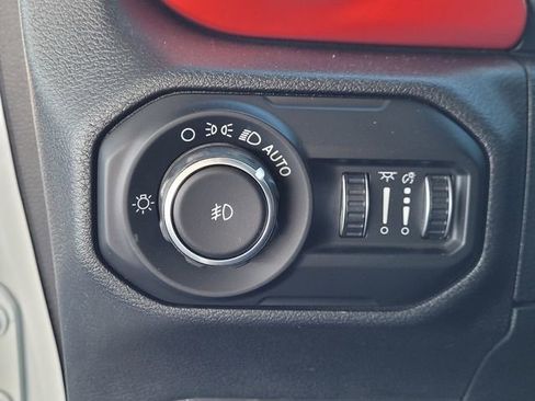 Used 2021 Jeep Wrangler Unlimited Rubicon image 14