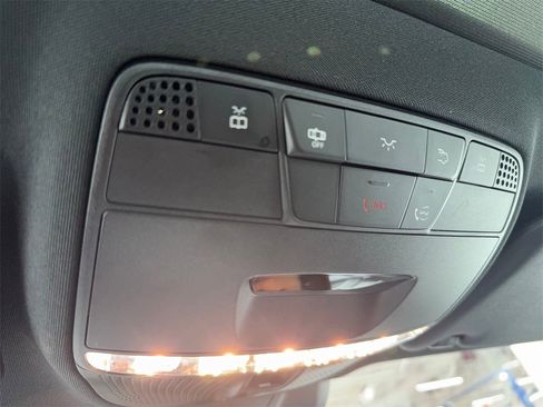 Used 2023 Mercedes-Benz E 350 Sedan image 33