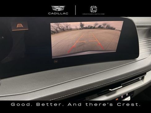 Used 2024 Cadillac XT4 Premium Luxury image 21