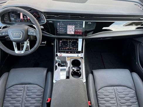 New 2026 Audi RS Q8 performance image 10