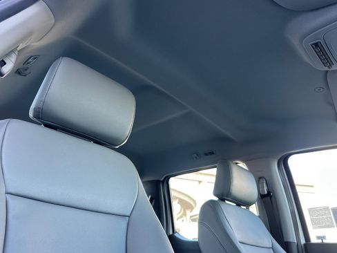 New 2026 Ford F250 XL w/ XL Chrome Package image 15