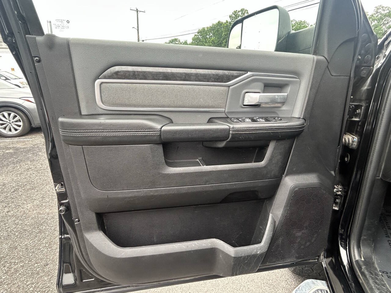 Used 2021 RAM 2500 Big Horn AWD/4WD image 9