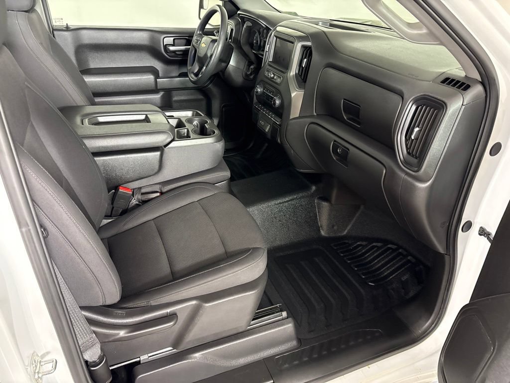Used 2025 Chevrolet Silverado 1500 W/T RWD image 19