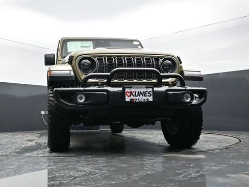 New 2026 Jeep Gladiator Willys image 46