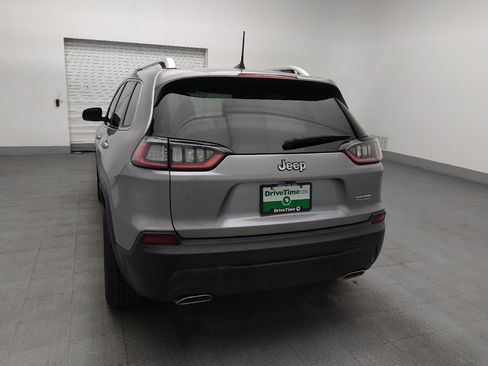 Used 2019 Jeep Cherokee Latitude w/ Popular Appearance Group FWD image 6