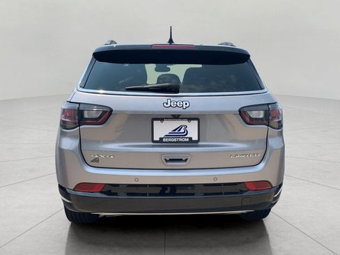 Used 2023 Jeep Compass Limited w/ Elite Group AWD/4WD image 33