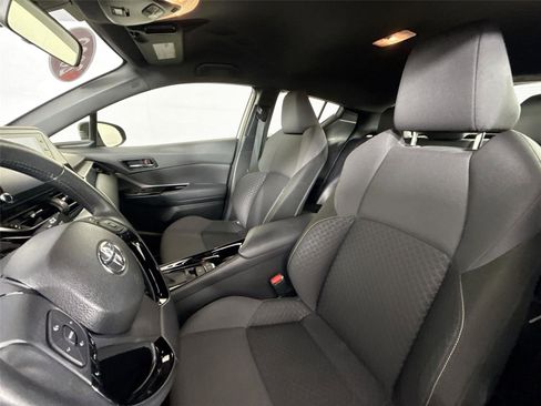Certified 2022 Toyota C-HR Nightshade image 15