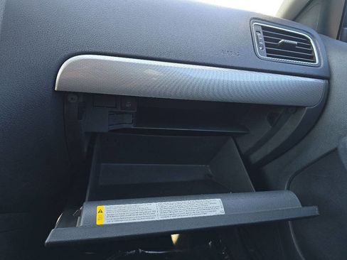 Used 2016 Volkswagen Jetta SE image 24