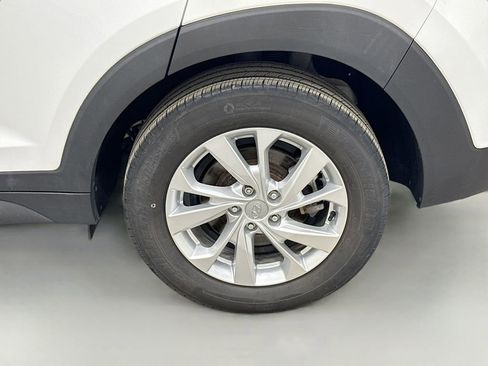 Used 2019 Hyundai Tucson SE image 39