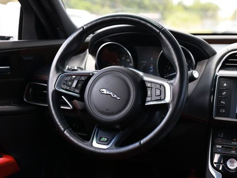 Used 2017 Jaguar XE R-Sport RWD image 28