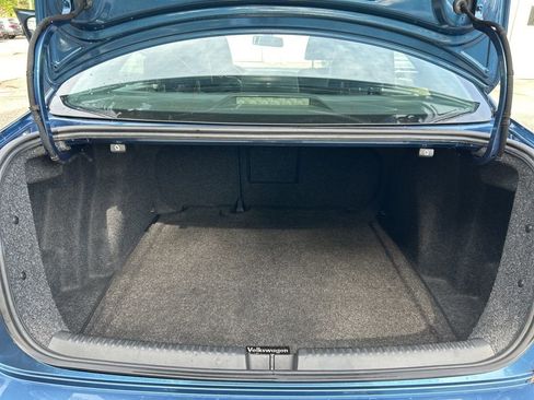 Used 2016 Volkswagen Jetta SEL image 23