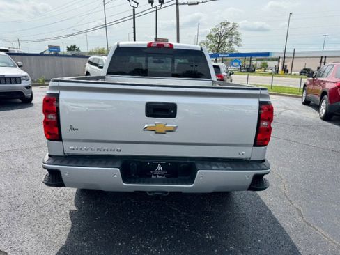 Used 2018 Chevrolet Silverado 1500 LT w/ All Star Edition AWD/4WD image 4