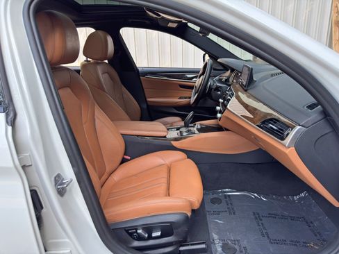 Used 2017 BMW 540i RWD image 15