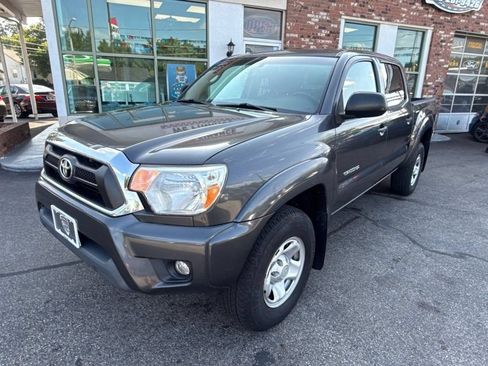 Used 2012 Toyota Tacoma 4x4 Double Cab w/ SR5 Pkg image 1