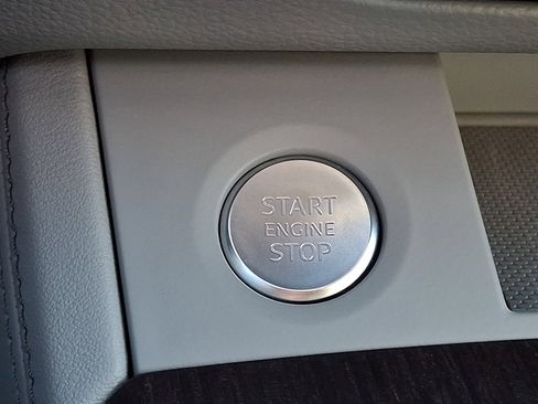 Used 2022 Audi Q5 2.0T Premium Plus image 26