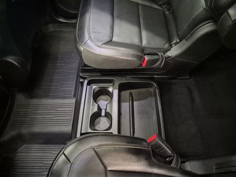 Used 2020 Ford Explorer Limited RWD image 16